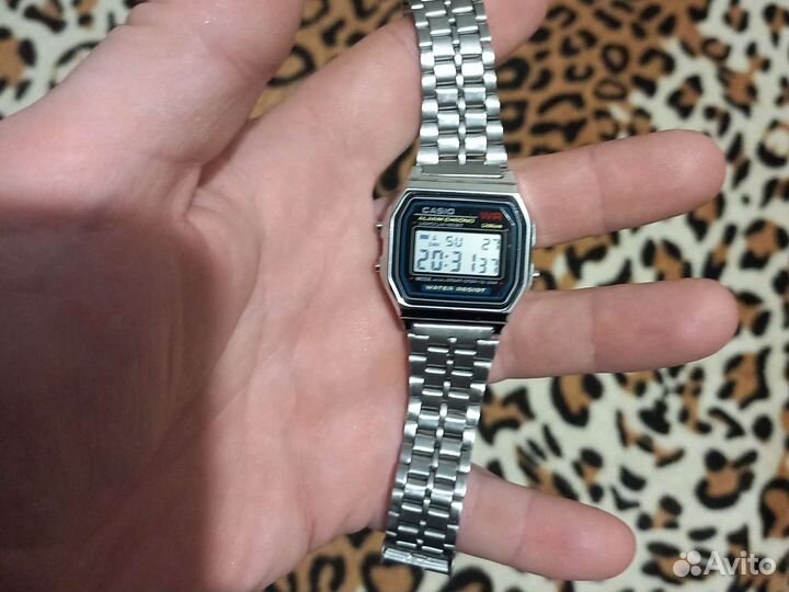 Часы casio