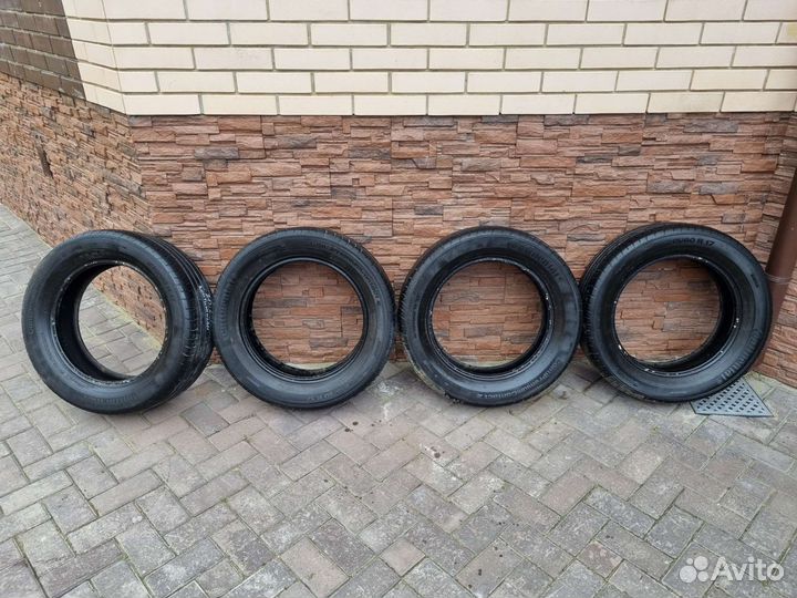 Continental ContiPremiumContact 2 215/60 R17