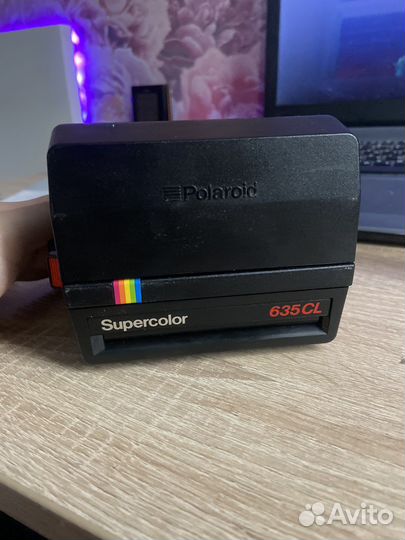 Плёночный фотоаппарат polaroid