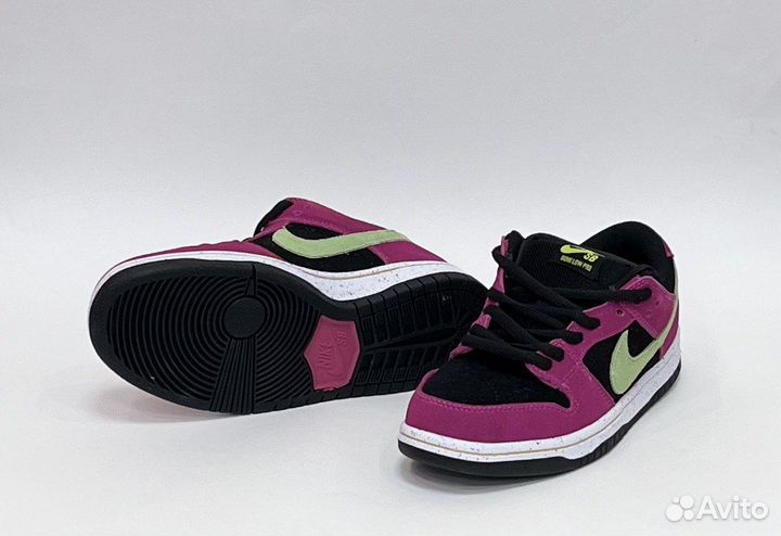 Nike Dunk Low Terra Red Plum