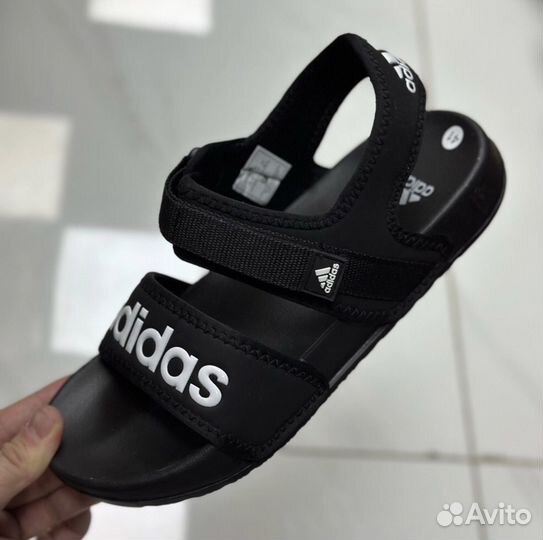 Новые мужские сандали