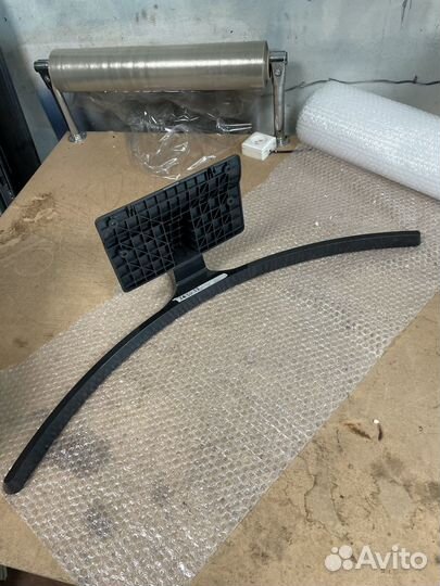 Подставка под телевизор