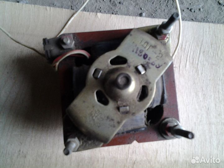 Электродвигатель