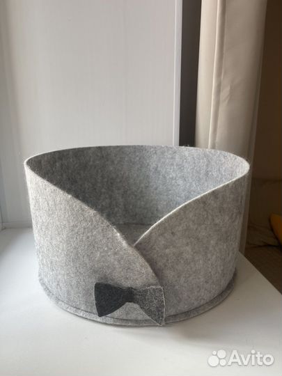 Лежанка для кошек и собак