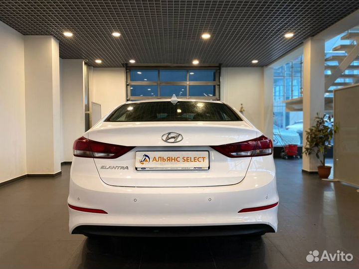 Hyundai Elantra 1.6 AT, 2018, 72 053 км