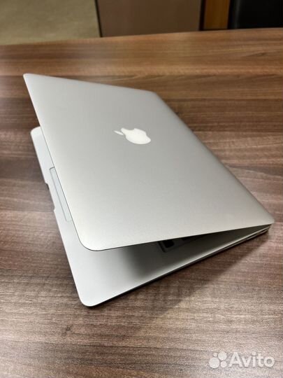 Apple MacBook Air 13, 4gb, 128gb