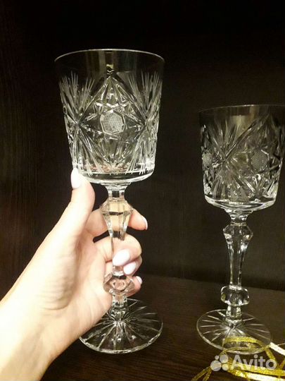 Хрустальные бокалы на торжество