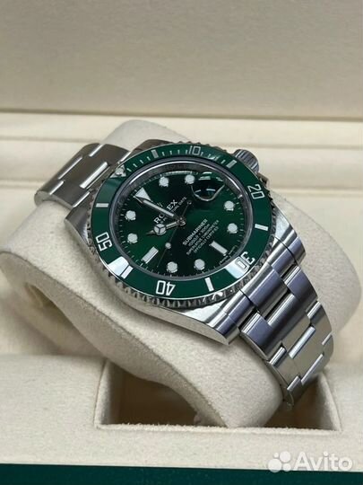 Часы Rolex Submariner Hulk