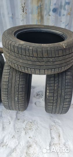 Continental VancoWinterContact 255/55 R18 105H
