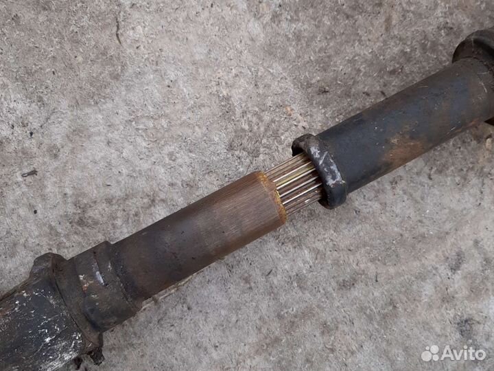 Кардан передний Тойота Ленд Крузер Прадо 90/95