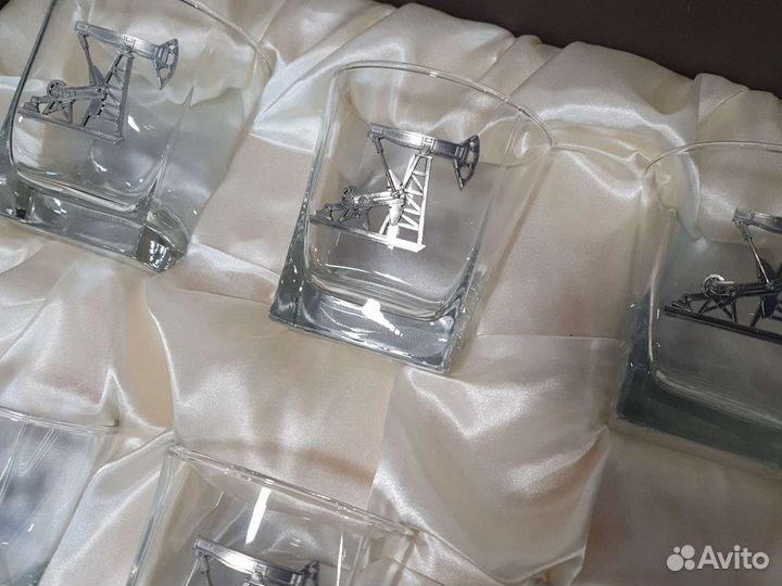 Набор стаканов