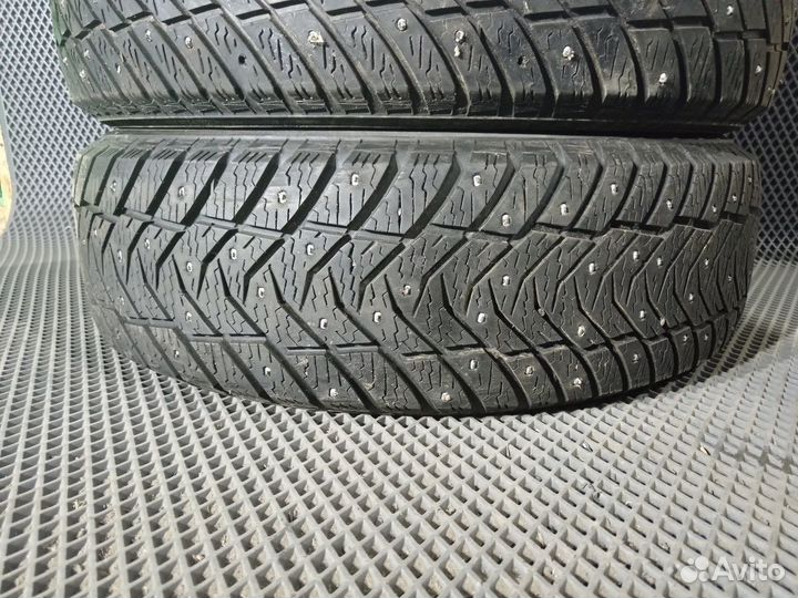 Yokohama Ice Guard IG65 215/65 R17