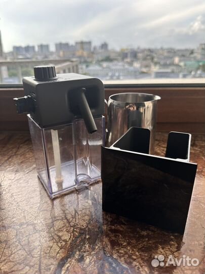 Капсульная кофе машина nespresso