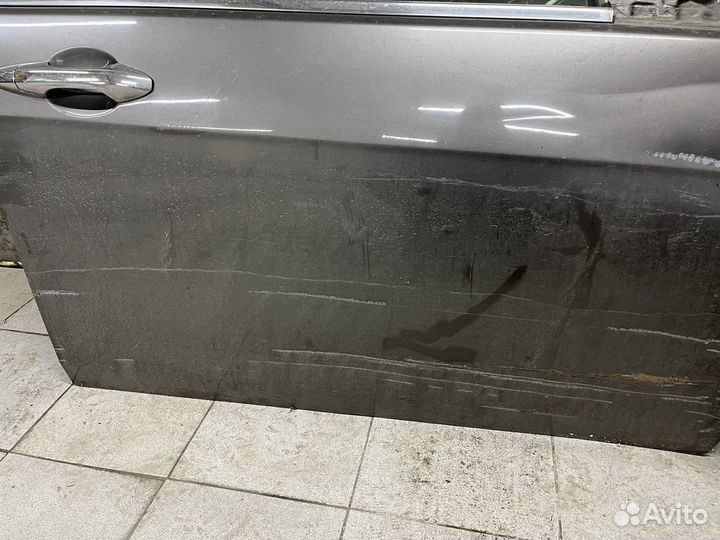 Дверь передняя правая