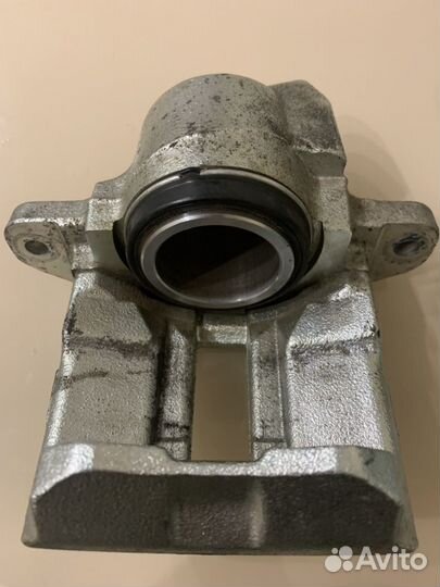 Супорт на Logan, Sandero