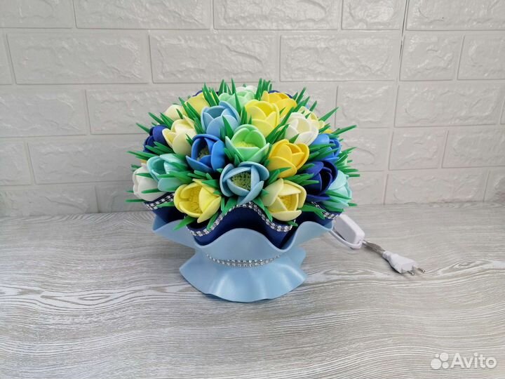 Букет цветов. Светильники