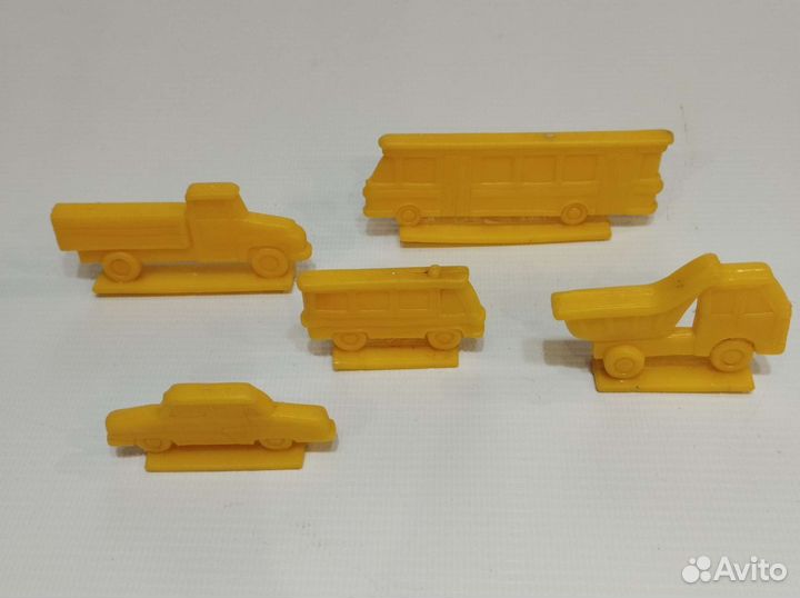 Игрушки. Набор машинок ссср. Пластик