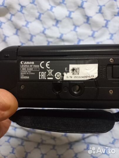 Камера Canon Legria HF R806