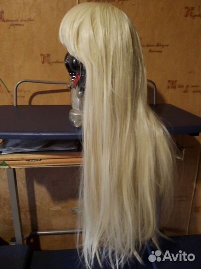 Парик из искусственных волос