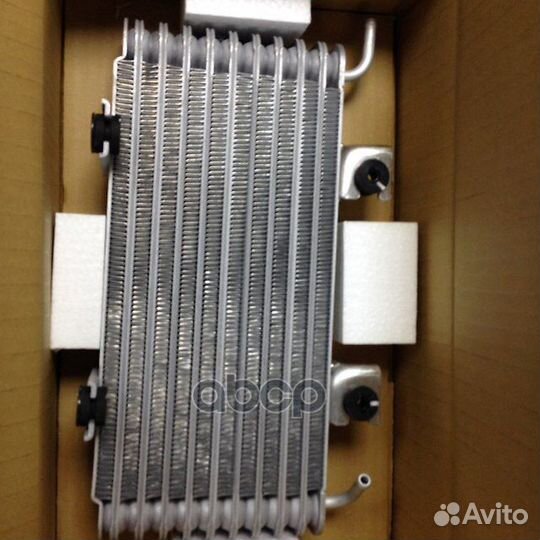 Радиатор масляный nissan: qashqai (J10E) 21606J