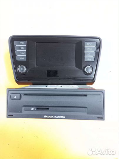 Штатная магнитола Skoda Octavia A7