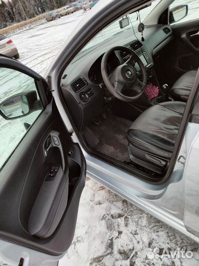 Volkswagen Polo 1.6 МТ, 2012, 181 500 км