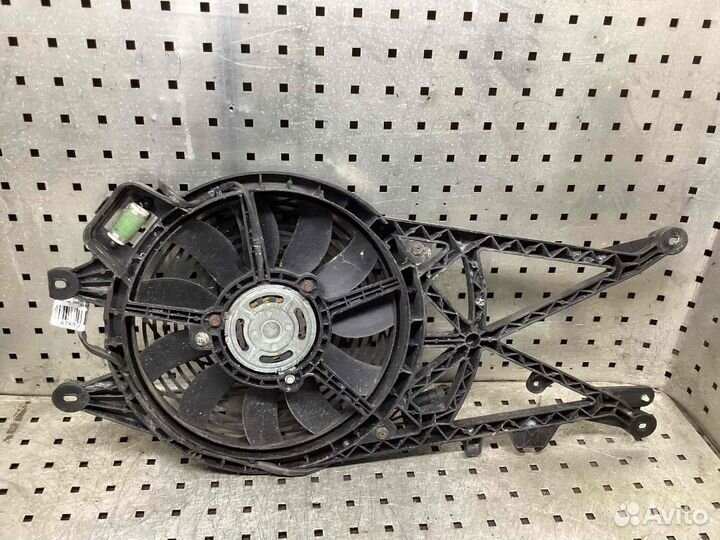 Вентилятор радиатора Opel Meriva A