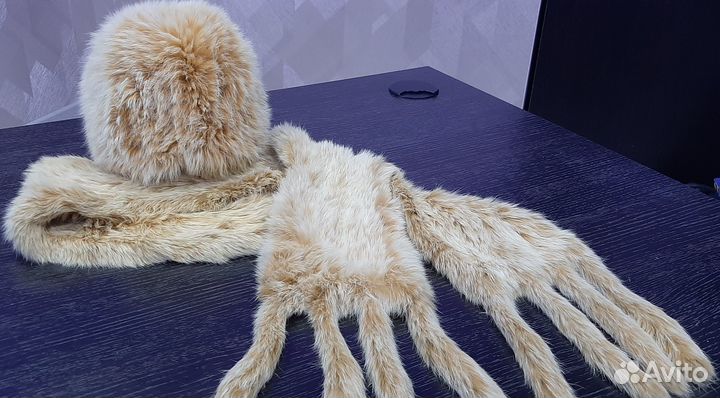 Вязаная шапка и шарф