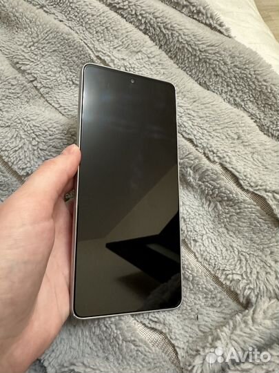 Samsung Galaxy A73, 8/256 ГБ