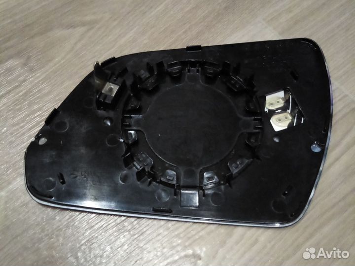 Полотно зеркало на хундай гретта 1