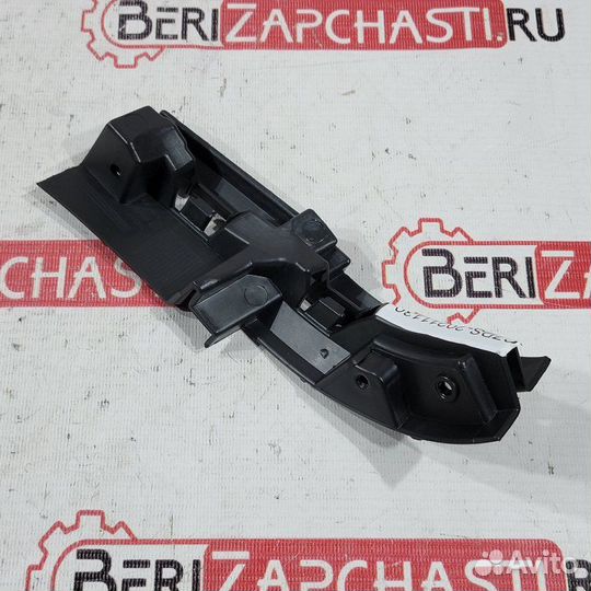 Кронштейн бампера передний левый Audi Q5 8R