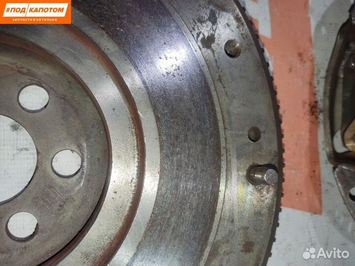 Маховик Mazda 3 BK (2003 - 2005) LFH111500D