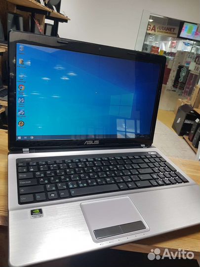 Ноутбук Asus Core i5 8Gb SSD+HDD GeForce GT540M