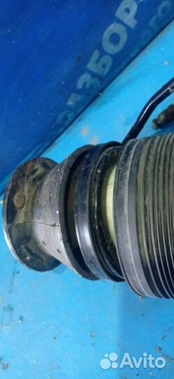 Гидроамортизатор подвески Mercedes-Benz W220 седан