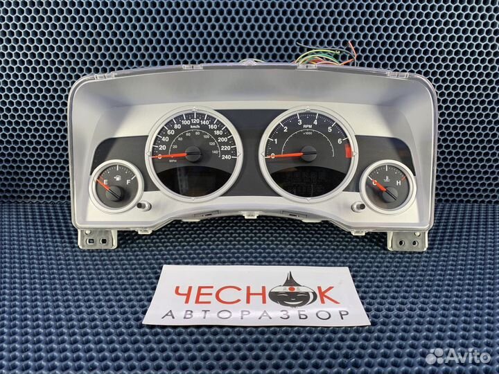 Приборная панель приборка щиток Jeep Patriot