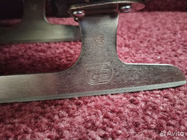 Коньки фигурные 39 размер