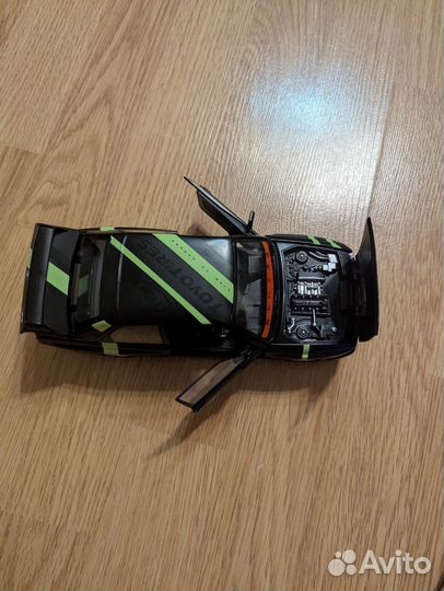 Игрушечная машинка bmw моделька