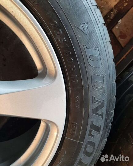 Yokohama 104ZR 225/60 R17