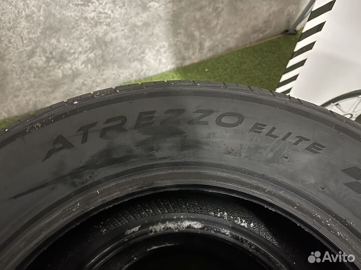 Sailun Atrezzo Elite 215/60 R17 96V