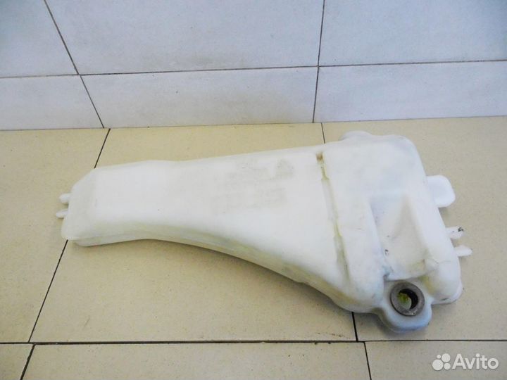 Бачок омывателя лобового стекла Starex H1 1997-200