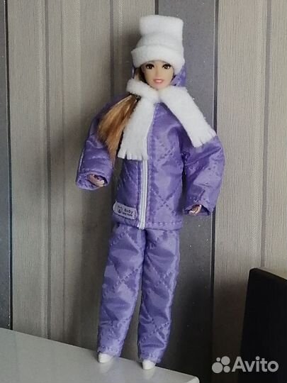 Кукла в стеганом костюме