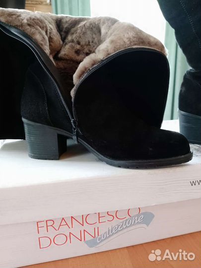 Зимние женские сапоги 39размер бу