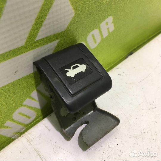 Ручка открывания капота Тойота Королла Е100