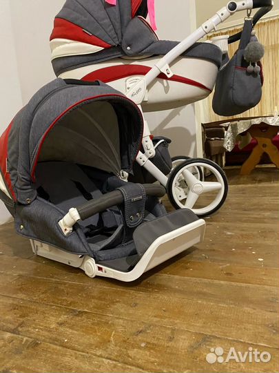 Коляска 2 в 1 adamex