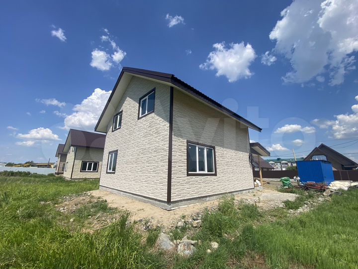 Дом 144 м² на участке 10 сот.