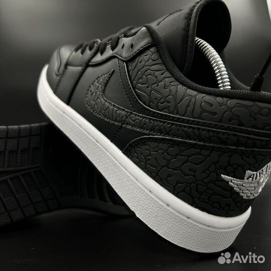 Кроссовки Nike air jordan 1 low