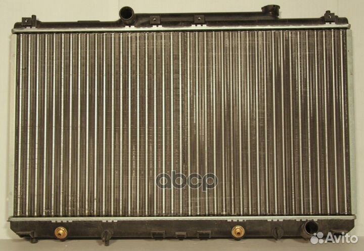 284699H Радиатор охлаждения Toyota Camry 20 2.2
