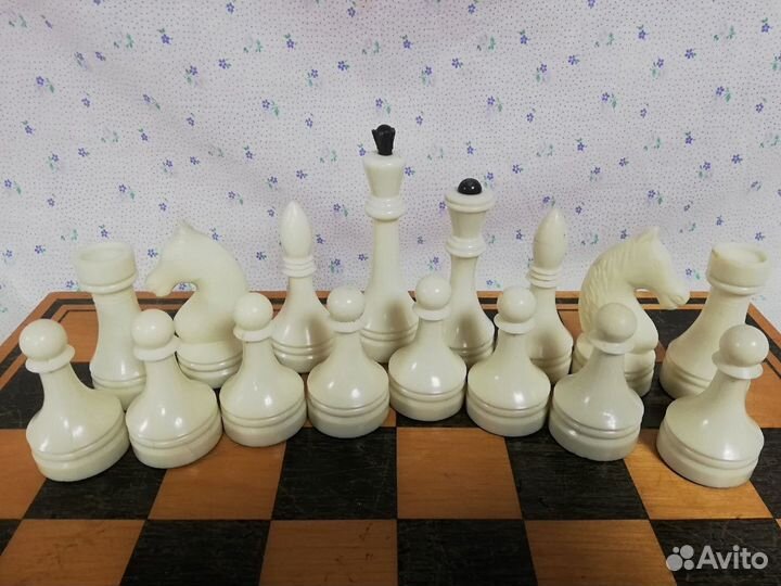 Шахматы СССР фигуры карболит