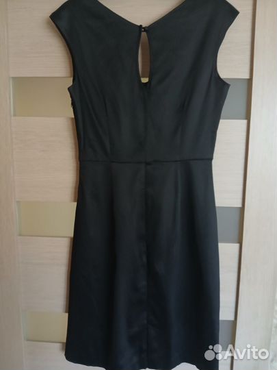 Маленькое вечернее черное платье 44 раз