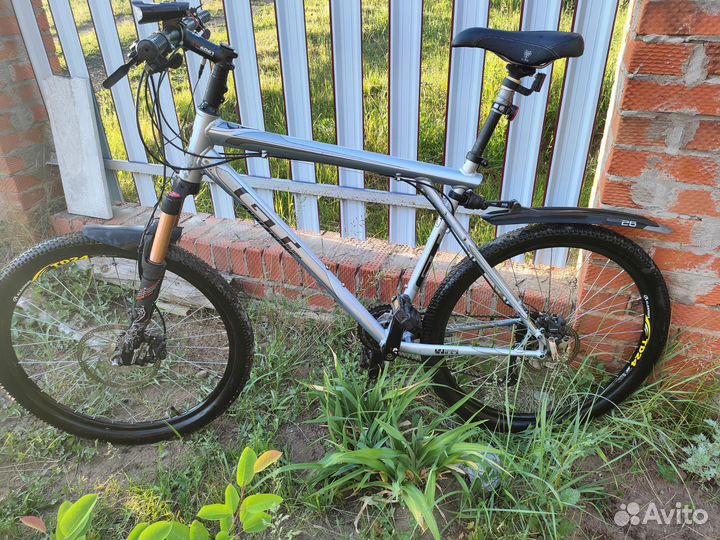 Велосипед взрослый GT avalanche expert